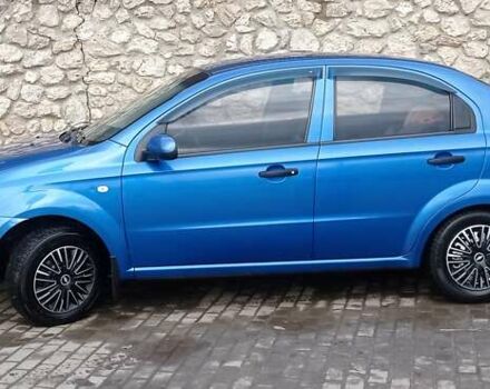Синий Шевроле Авео, объемом двигателя 1.5 л и пробегом 170 тыс. км за 4100 $, фото 1 на Automoto.ua