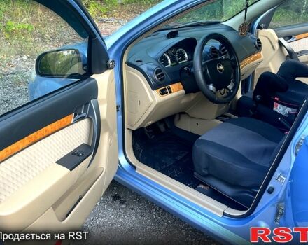 Синий Шевроле Авео, объемом двигателя 1.6 л и пробегом 185 тыс. км за 4400 $, фото 5 на Automoto.ua