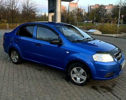 Синий Шевроле Авео, объемом двигателя 1.5 л и пробегом 200 тыс. км за 3800 $, фото 3 на Automoto.ua
