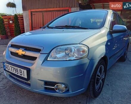 Синій Шевроле Авео, об'ємом двигуна 1.6 л та пробігом 170 тис. км за 4000 $, фото 1 на Automoto.ua