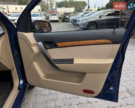 Синий Шевроле Авео, объемом двигателя 1.6 л и пробегом 22 тыс. км за 6200 $, фото 25 на Automoto.ua