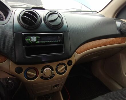 Синий Шевроле Авео, объемом двигателя 1.6 л и пробегом 277 тыс. км за 1750 $, фото 7 на Automoto.ua