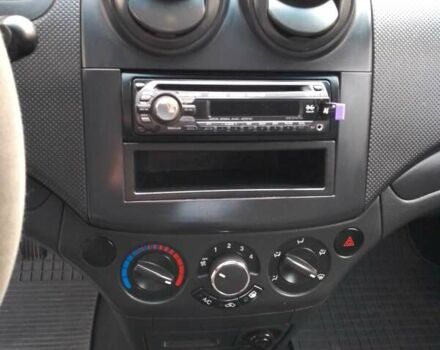 Синий Шевроле Авео, объемом двигателя 1.5 л и пробегом 130 тыс. км за 4500 $, фото 3 на Automoto.ua