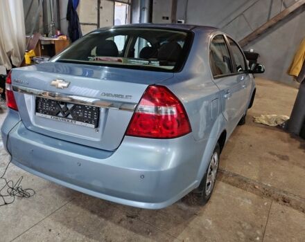 Синий Шевроле Авео, объемом двигателя 1.6 л и пробегом 136 тыс. км за 1500 $, фото 1 на Automoto.ua