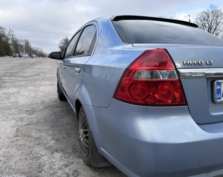 Синий Шевроле Авео, объемом двигателя 1.6 л и пробегом 279 тыс. км за 3650 $, фото 2 на Automoto.ua