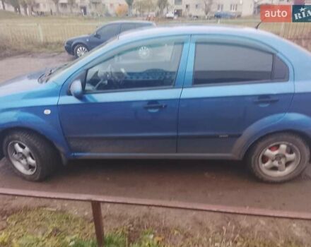 Синий Шевроле Авео, объемом двигателя 1.5 л и пробегом 207 тыс. км за 4000 $, фото 3 на Automoto.ua