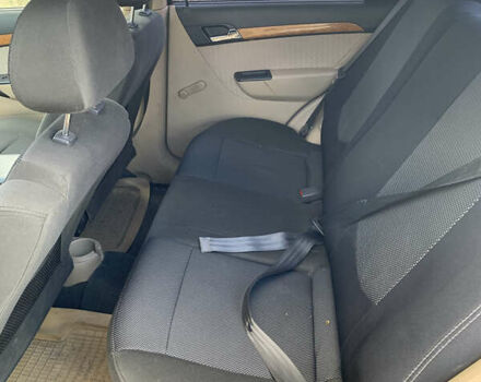 Синий Шевроле Авео, объемом двигателя 1.6 л и пробегом 255 тыс. км за 4000 $, фото 5 на Automoto.ua