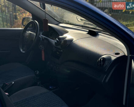 Синий Шевроле Авео, объемом двигателя 1.5 л и пробегом 70 тыс. км за 5200 $, фото 12 на Automoto.ua