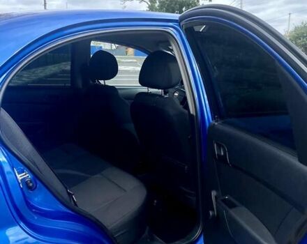 Синій Шевроле Авео, об'ємом двигуна 1.5 л та пробігом 195 тис. км за 4500 $, фото 12 на Automoto.ua