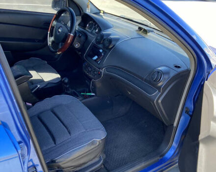 Синий Шевроле Авео, объемом двигателя 1.5 л и пробегом 511 тыс. км за 3500 $, фото 7 на Automoto.ua