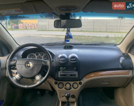 Синий Шевроле Авео, объемом двигателя 1.6 л и пробегом 148 тыс. км за 3700 $, фото 5 на Automoto.ua