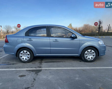 Синий Шевроле Авео, объемом двигателя 1.6 л и пробегом 168 тыс. км за 4200 $, фото 4 на Automoto.ua