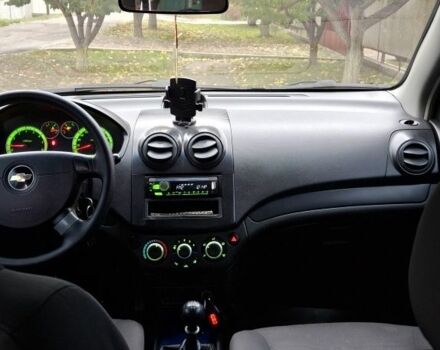 Синий Шевроле Авео, объемом двигателя 1.5 л и пробегом 163 тыс. км за 3700 $, фото 5 на Automoto.ua