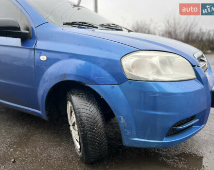 Синій Шевроле Авео, об'ємом двигуна 1.5 л та пробігом 235 тис. км за 2600 $, фото 5 на Automoto.ua