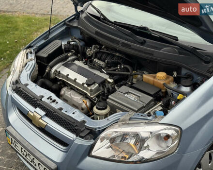 Синий Шевроле Авео, объемом двигателя 1.6 л и пробегом 138 тыс. км за 4600 $, фото 14 на Automoto.ua