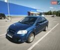 Синий Шевроле Авео, объемом двигателя 1.6 л и пробегом 237 тыс. км за 4000 $, фото 1 на Automoto.ua