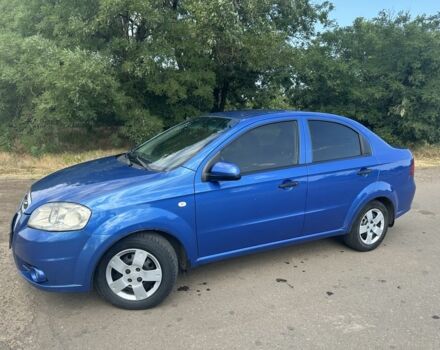 Синий Шевроле Авео, объемом двигателя 1.5 л и пробегом 300 тыс. км за 4200 $, фото 5 на Automoto.ua