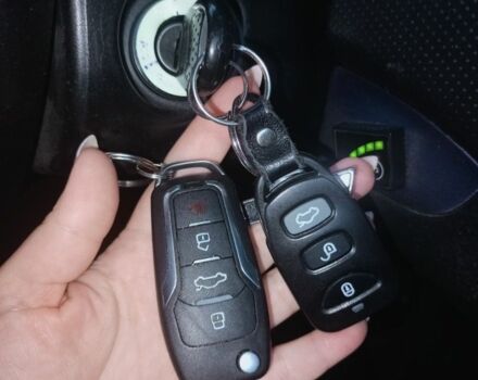 Синий Шевроле Авео, объемом двигателя 0 л и пробегом 228 тыс. км за 3800 $, фото 7 на Automoto.ua