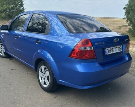 Синий Шевроле Авео, объемом двигателя 1.5 л и пробегом 300 тыс. км за 4200 $, фото 2 на Automoto.ua