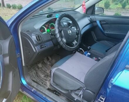 Синий Шевроле Авео, объемом двигателя 0 л и пробегом 228 тыс. км за 3800 $, фото 5 на Automoto.ua