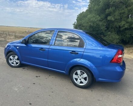 Синий Шевроле Авео, объемом двигателя 1.5 л и пробегом 300 тыс. км за 4200 $, фото 1 на Automoto.ua