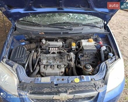 Синий Шевроле Авео, объемом двигателя 1.5 л и пробегом 240 тыс. км за 1200 $, фото 6 на Automoto.ua