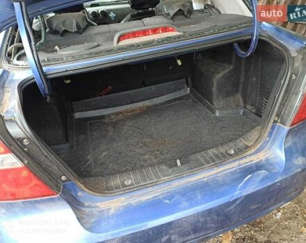 Синий Шевроле Авео, объемом двигателя 1.5 л и пробегом 240 тыс. км за 1200 $, фото 3 на Automoto.ua