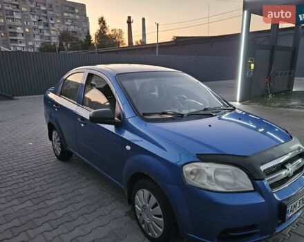 Синий Шевроле Авео, объемом двигателя 1.5 л и пробегом 250 тыс. км за 5000 $, фото 3 на Automoto.ua