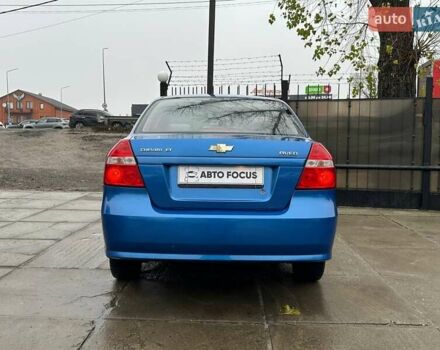 Синий Шевроле Авео, объемом двигателя 1.5 л и пробегом 259 тыс. км за 3990 $, фото 5 на Automoto.ua