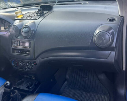 Синий Шевроле Авео, объемом двигателя 1.5 л и пробегом 238 тыс. км за 2700 $, фото 8 на Automoto.ua