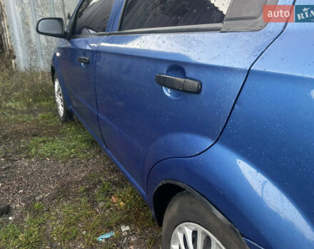Синий Шевроле Авео, объемом двигателя 1.5 л и пробегом 285 тыс. км за 2750 $, фото 4 на Automoto.ua