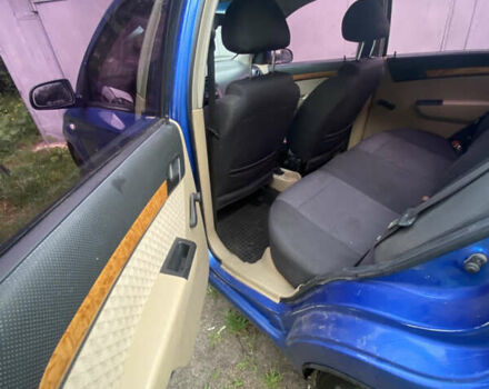 Синий Шевроле Авео, объемом двигателя 1.5 л и пробегом 280 тыс. км за 2550 $, фото 5 на Automoto.ua