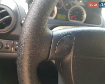 Синий Шевроле Авео, объемом двигателя 1.5 л и пробегом 100 тыс. км за 5200 $, фото 29 на Automoto.ua