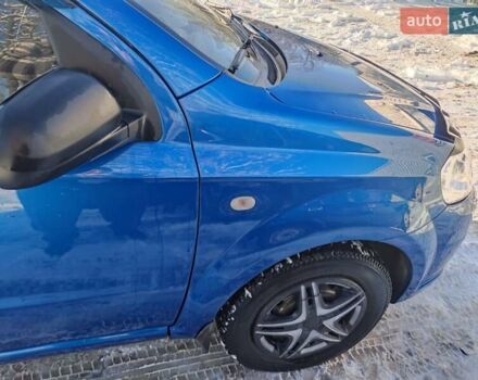 Синий Шевроле Авео, объемом двигателя 1.5 л и пробегом 295 тыс. км за 4500 $, фото 3 на Automoto.ua