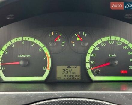 Синий Шевроле Авео, объемом двигателя 1.5 л и пробегом 259 тыс. км за 3990 $, фото 12 на Automoto.ua