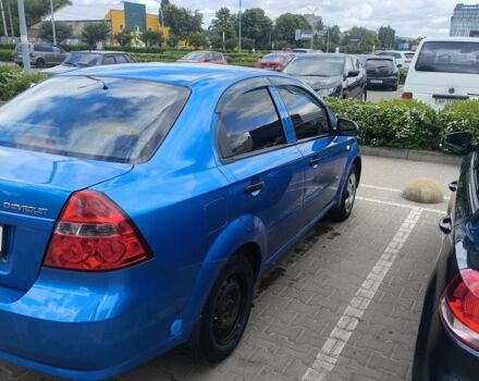 Синій Шевроле Авео, об'ємом двигуна 1 л та пробігом 200 тис. км за 3950 $, фото 1 на Automoto.ua