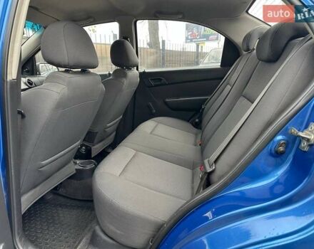Синий Шевроле Авео, объемом двигателя 1.5 л и пробегом 259 тыс. км за 3990 $, фото 9 на Automoto.ua