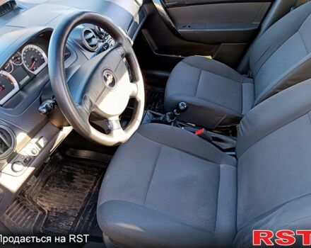 Синий Шевроле Авео, объемом двигателя 16 л и пробегом 230 тыс. км за 4000 $, фото 11 на Automoto.ua