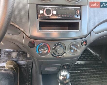 Синий Шевроле Авео, объемом двигателя 1.5 л и пробегом 194 тыс. км за 4500 $, фото 9 на Automoto.ua