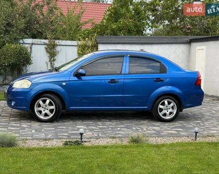 Синий Шевроле Авео, объемом двигателя 1.5 л и пробегом 180 тыс. км за 4999 $, фото 4 на Automoto.ua