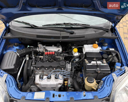 Синій Шевроле Авео, об'ємом двигуна 1.5 л та пробігом 161 тис. км за 4450 $, фото 31 на Automoto.ua