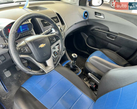 Шевроле Авео 2012 в Николаеве на Automoto.ua Синий Шевроле Авео, объемом двигателя 1.6 л и пробегом 159 тыс. км за 5899 $, фото 6 на Automoto.ua