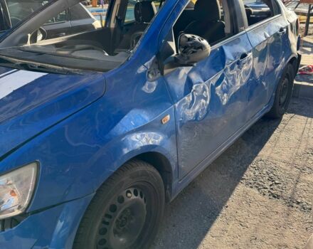 Синий Шевроле Авео, объемом двигателя 1.6 л и пробегом 167 тыс. км за 3500 $, фото 2 на Automoto.ua