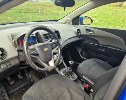 Синій Шевроле Авео, об'ємом двигуна 1.4 л та пробігом 77 тис. км за 8000 $, фото 2 на Automoto.ua