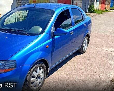 Синий Шевроле Авео, объемом двигателя 1.5 л и пробегом 185 тыс. км за 2600 $, фото 1 на Automoto.ua