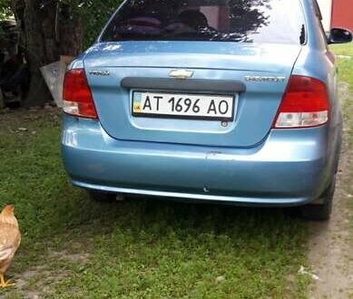 Шевроле Авео 2004 у Коломые на Automoto.ua Синій Шевроле Авео, об'ємом двигуна 1.5 л та пробігом 106 тис. км за 2300 $, фото 1 на Automoto.ua