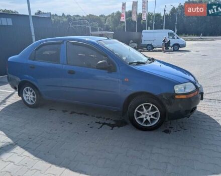 Синий Шевроле Авео, объемом двигателя 1.5 л и пробегом 195 тыс. км за 2250 $, фото 1 на Automoto.ua