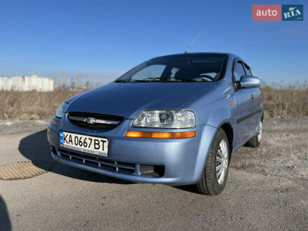 Шевроле Авео 2004 в Виннице на Automoto.ua Синий Шевроле Авео, объемом двигателя 1.5 л и пробегом 228 тыс. км за 2700 $, фото 1 на Automoto.ua