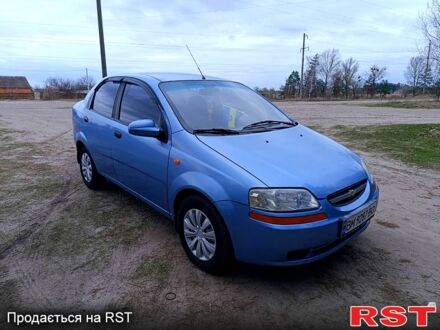Шевроле Авео 2004 у Ахтырке на Automoto.ua Синій Шевроле Авео, об'ємом двигуна 15 л та пробігом 272 тис. км за 1600 $, фото 1 на Automoto.ua