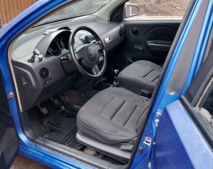 Синий Шевроле Авео, объемом двигателя 1.5 л и пробегом 150 тыс. км за 2000 $, фото 1 на Automoto.ua